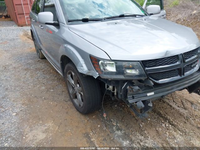 3C4PDCGG1GT107577 Dodge Journey Crossroad Plus