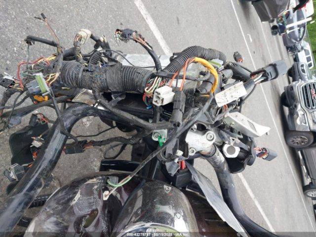 2011 HARLEY-DAVIDSON FLHX 1HD1KBM15BB671330 Photo 6