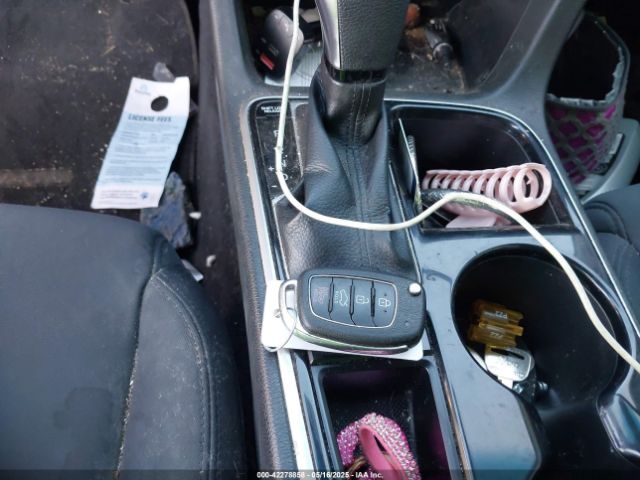 5NPE24AF2JH668994 Hyundai SONATA SE