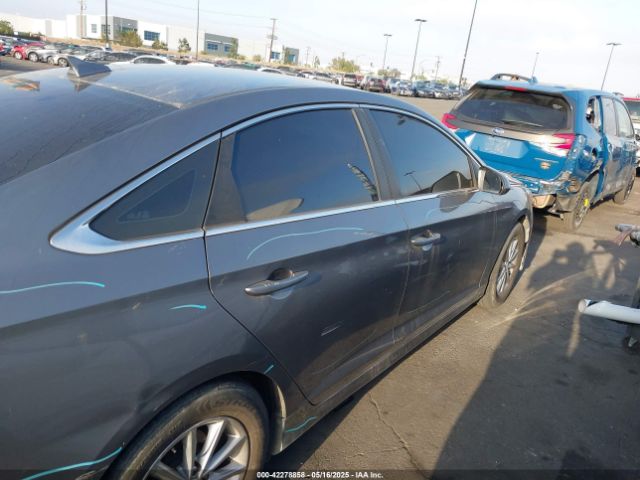 5NPE24AF2JH668994 Hyundai SONATA SE