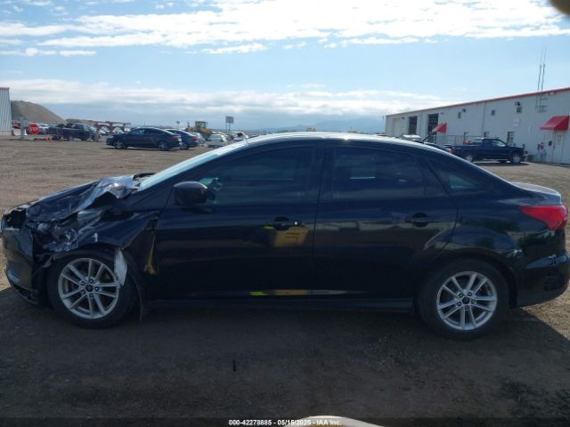 1FADP3F20JL288437 Ford FOCUS SE