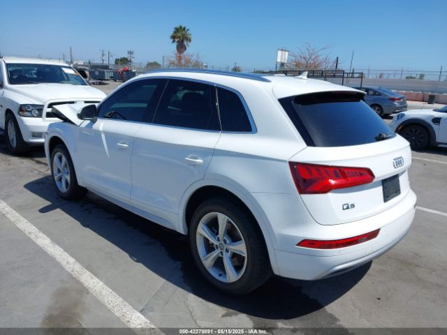 2020 AUDI Q5 WA1ANAFY9L2029945 Photo 2