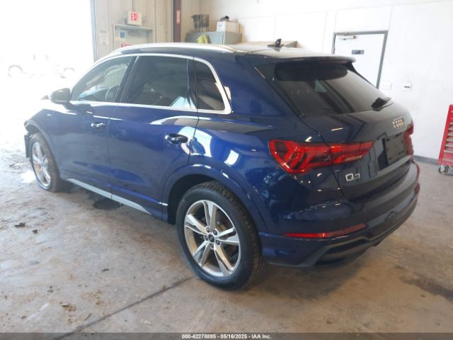 2024 AUDI Q3 WA1DECF36R1147575 Photo 2