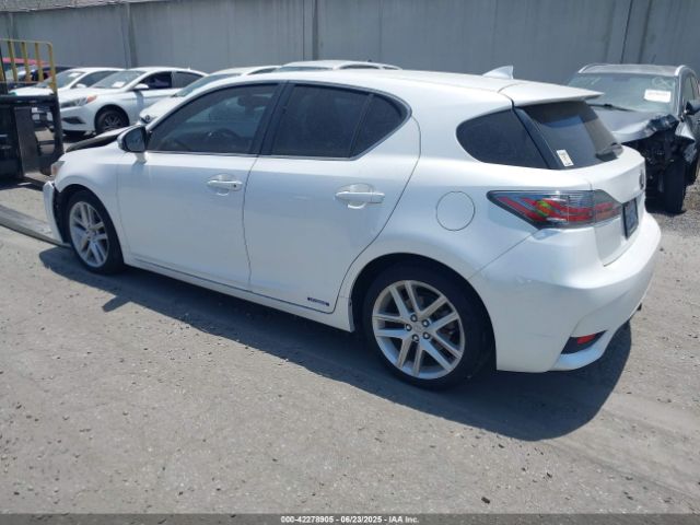 2016 LEXUS CT 200H JTHKD5BH2G2266968 Photo 2