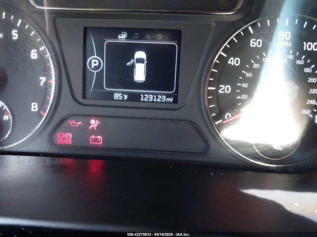 5XYPG4A34GG054173 KIA Sorento 2.4l Lx