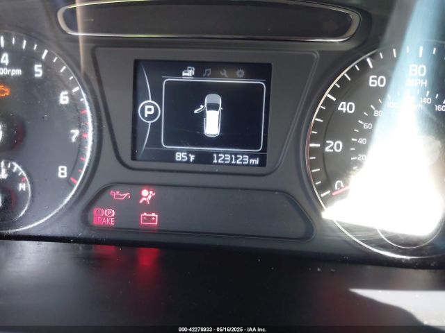 5XYPG4A34GG054173 KIA Sorento 2.4l Lx