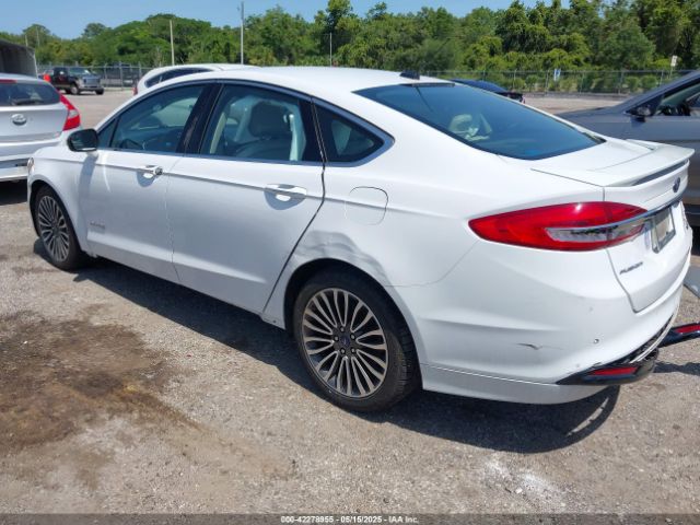 3FA6P0RU3JR141616 Ford Fusion Hybrid Titanium