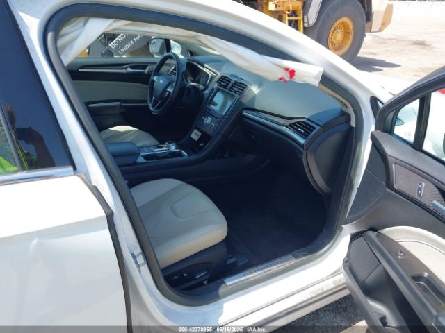 3FA6P0RU3JR141616 Ford Fusion Hybrid Titanium
