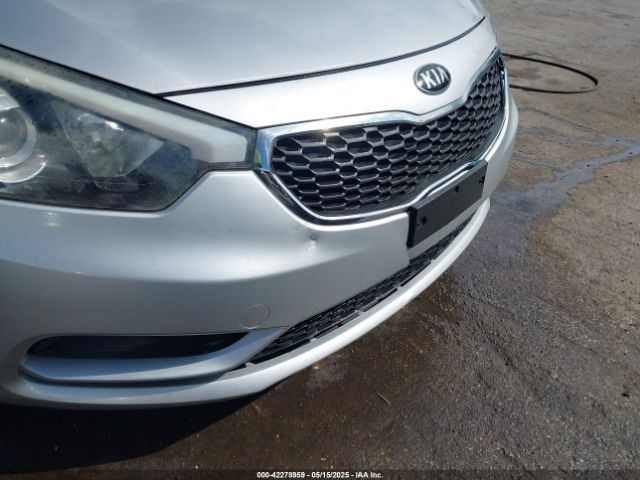 KNAFK4A67G5488789 KIA FORTE LX