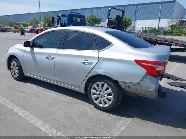 3N1AB7APXJY325137 Nissan 2018