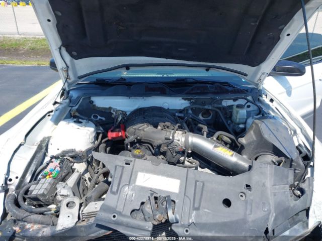1ZVBP8AM8E5277944 Ford Mustang V6