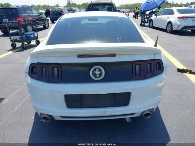 1ZVBP8AM8E5277944 Ford Mustang V6