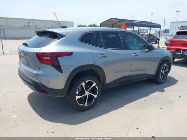 2024 CHEVROLET TRAX KL77LGE27RC111503 Photo 3