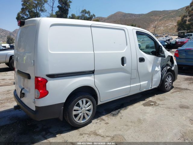 3N6CM0KN6FK698672 Nissan Nv200 S