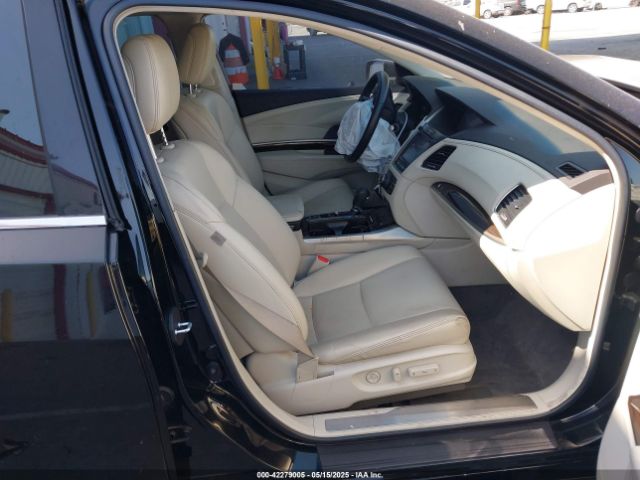 2017 ACURA RLX JH4KC1F55HC000366 Photo 4