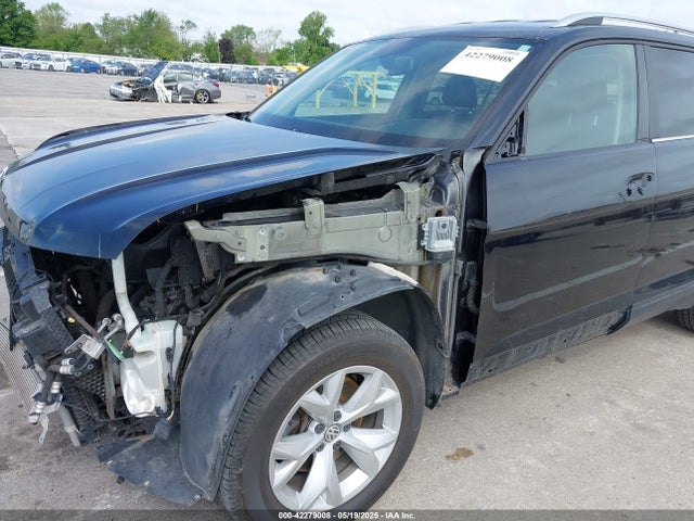 1V2CR2CA7JC535473 Volkswagen Atlas