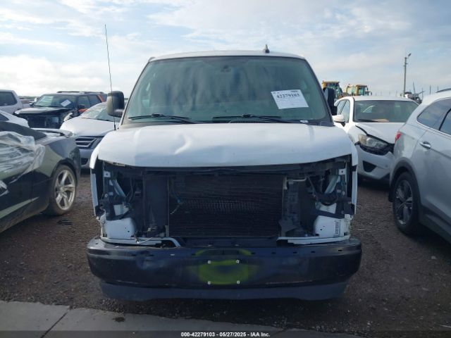 1GCWGAFP8M1306203 Chevrolet Express Cargo Rwd 2500 Regular Wheelbase Wt