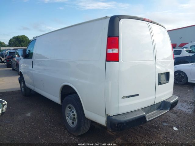 1GCWGAFP8M1306203 Chevrolet Express Cargo Rwd 2500 Regular Wheelbase Wt