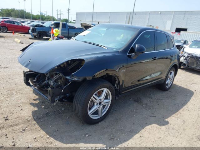 2016 PORSCHE CAYENNE WP1AF2A29GKA41335 Photo 1