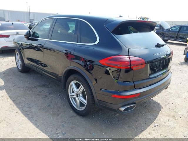 2016 PORSCHE CAYENNE WP1AF2A29GKA41335 Photo 2