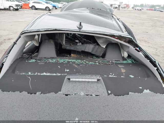 4T1G11AK5NU680670 Toyota CAMRY SE