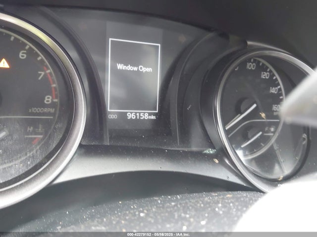 4T1G11AK5NU680670 Toyota CAMRY SE