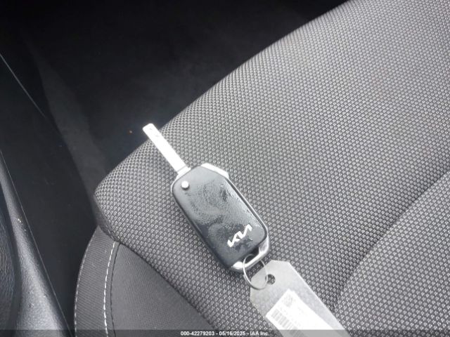 3KPF24AD3RE771831 KIA Forte Lxs