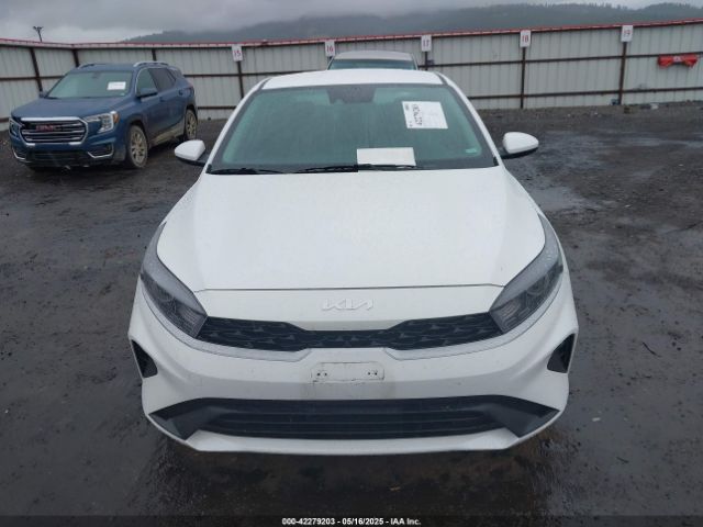 3KPF24AD3RE771831 KIA Forte Lxs