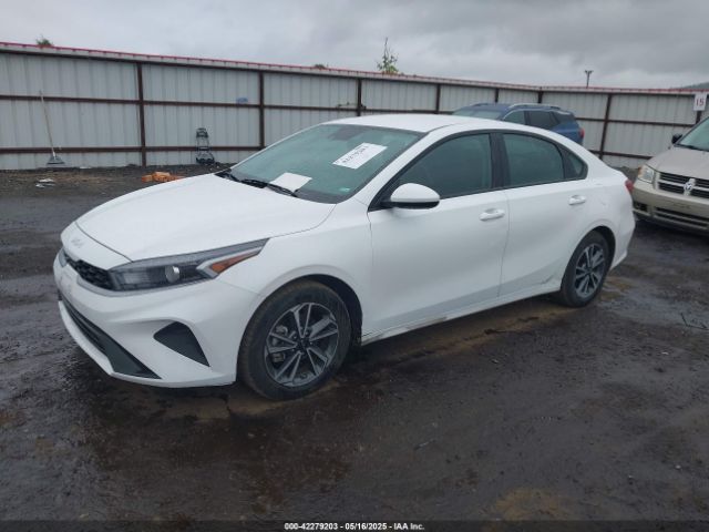 3KPF24AD3RE771831 KIA Forte Lxs