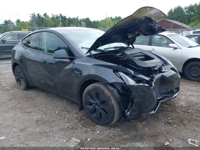 2025 TESLA MODEL Y 7SAYGDED0SF320508 Photo 0
