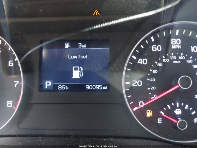 3KPF24AD5KE099888 KIA Forte Lxs