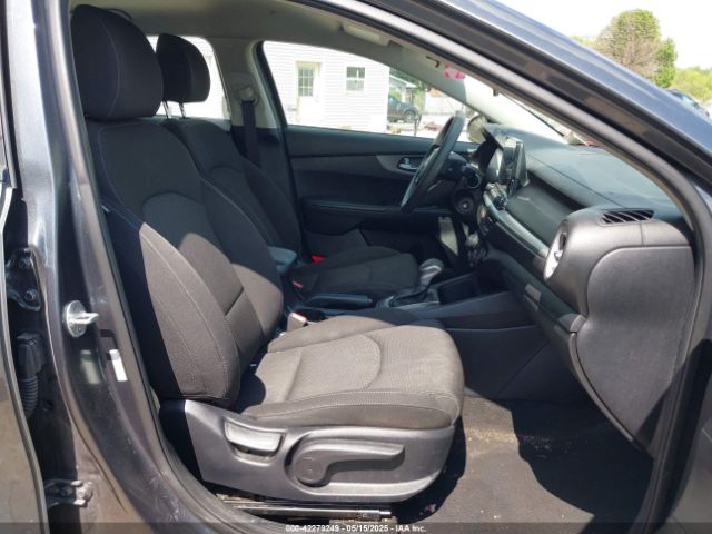3KPF24AD5KE099888 KIA Forte Lxs