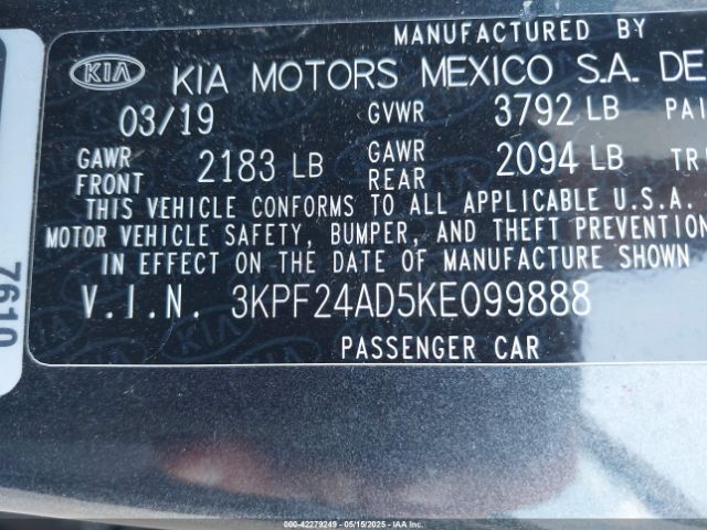 3KPF24AD5KE099888 KIA Forte Lxs
