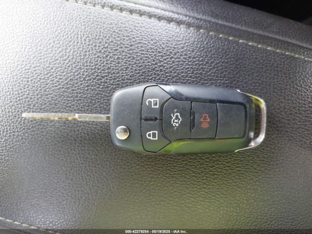 1FA6P0H73F5113630 Ford FUSION SE