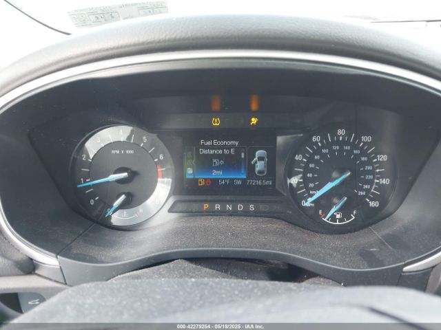 1FA6P0H73F5113630 Ford FUSION SE