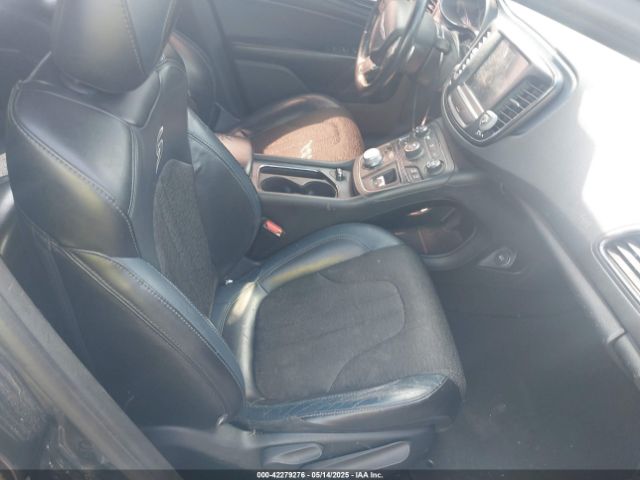 1C3CCCBB7GN179837 Chrysler 200 S