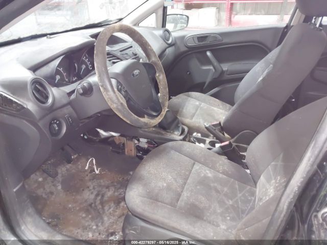 3FADP4AJ2EM204157 Ford FIESTA S