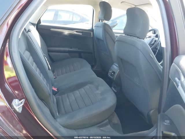 3FA6P0H78HR368483 Ford FUSION SE