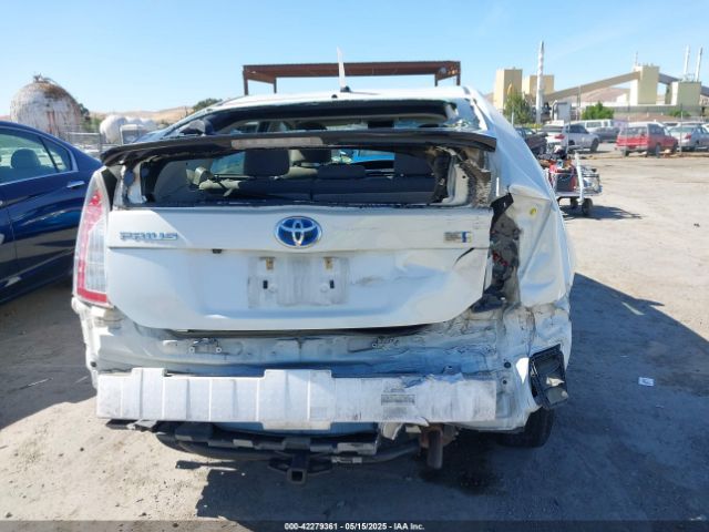 JTDKN3DU9F0453194 Toyota Prius Two