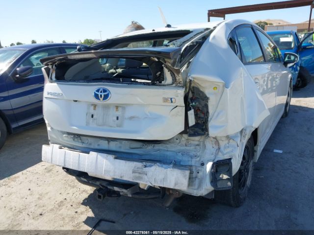 JTDKN3DU9F0453194 Toyota Prius Two
