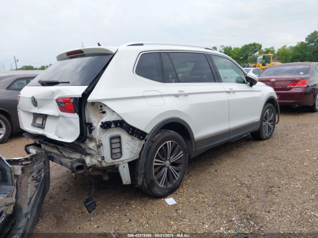 2019 VOLKSWAGEN TIGUAN 3VV3B7AX6KM018161 Photo 3