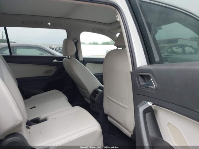 2019 VOLKSWAGEN TIGUAN 3VV3B7AX6KM018161 Photo 7