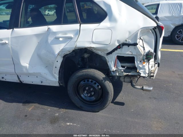 2T3W1RFV6KW013977 Toyota Rav4 Xle