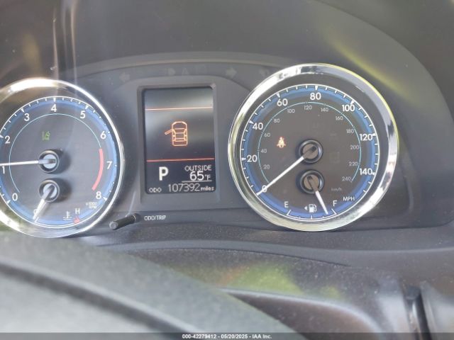 2T1BURHE0HC865330 Toyota COROLLA LE