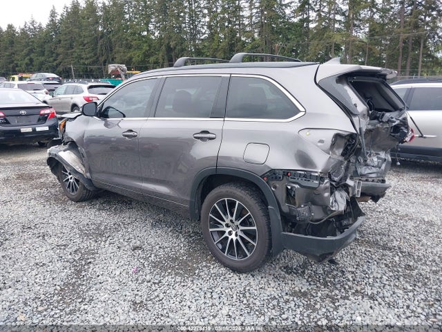 5TDJZRFH3HS479163 Toyota Highlander Se