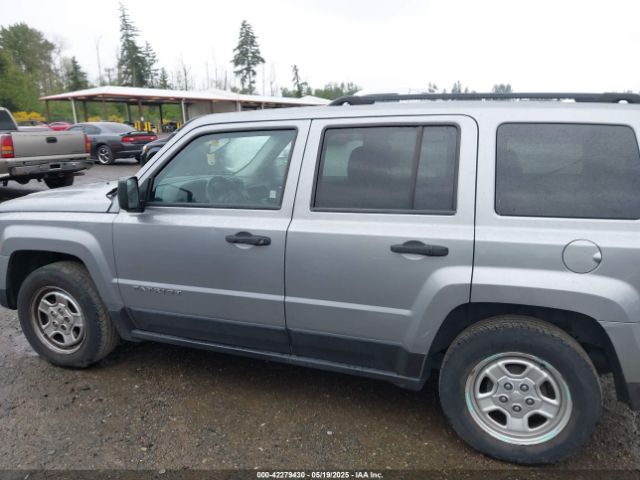 1C4NJPBA6HD207420 Jeep Patriot Sport Fwd