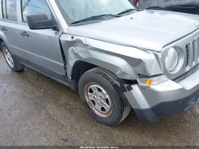 1C4NJPBA6HD207420 Jeep Patriot Sport Fwd