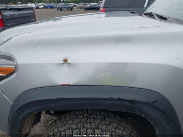 3TMCZ5AN8LM323918 Toyota Tacoma Trd Off-road