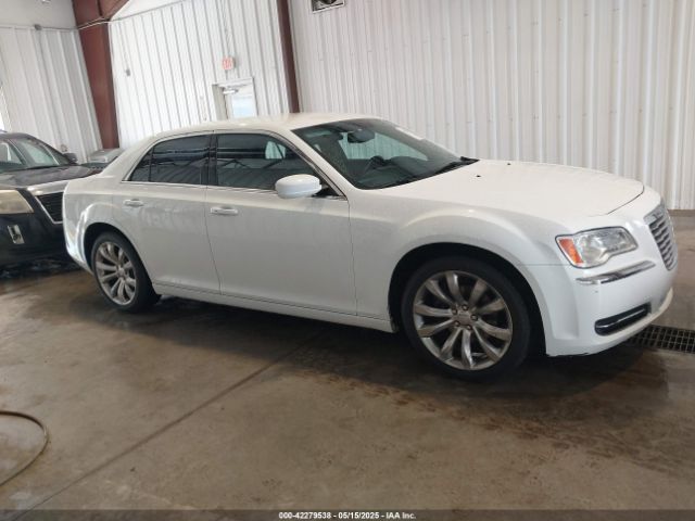 2C3CCAAG8EH381206 Chrysler 300