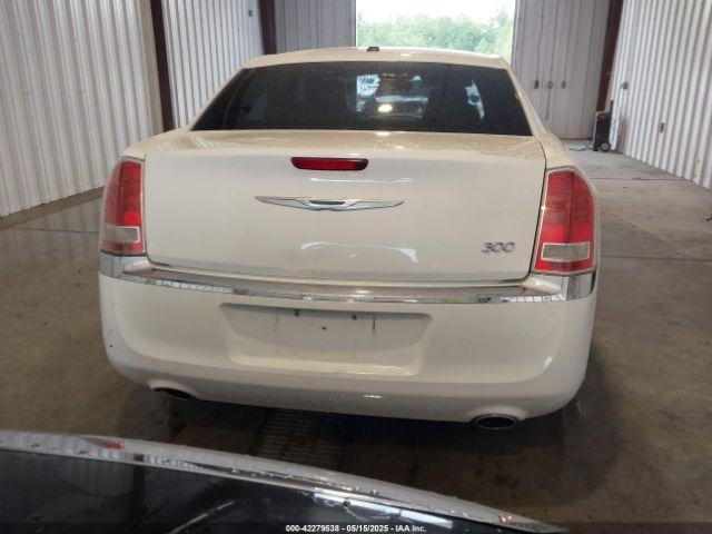 2C3CCAAG8EH381206 Chrysler 300